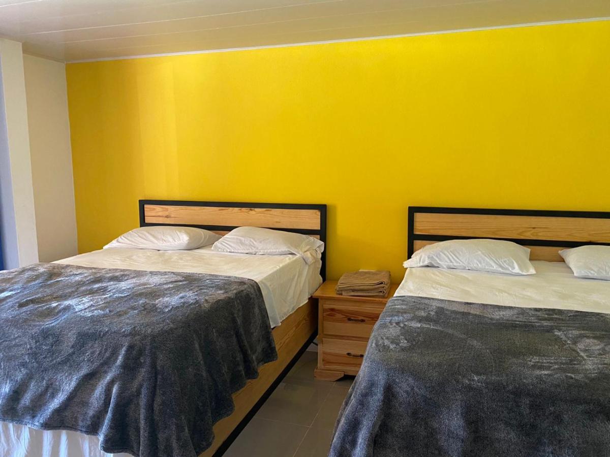 Piscalonga Hotel San Lorenzo de Guayubin Bagian luar foto